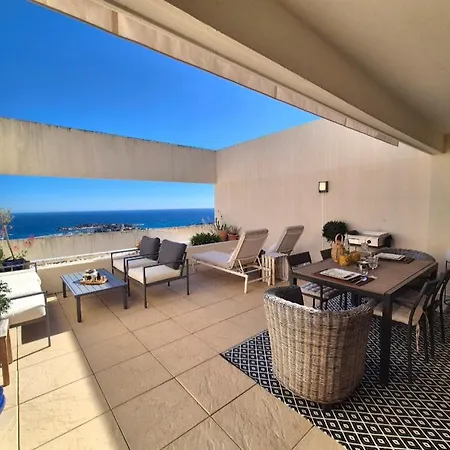 Le Victor, Les Katikias Apartmán